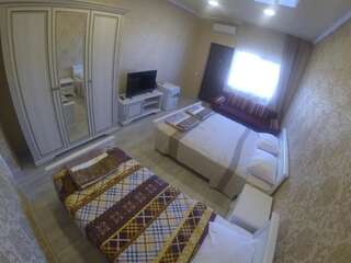 Отель Инжу Алаколь Qabanbay Роскошный трехместный номер-2