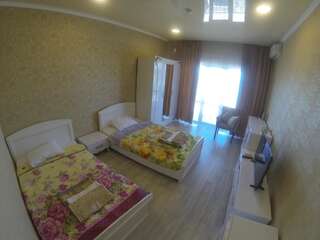 Отель Инжу Алаколь Qabanbay Двухместный номер Делюкс с 2 отдельными кроватями и видом на море-1